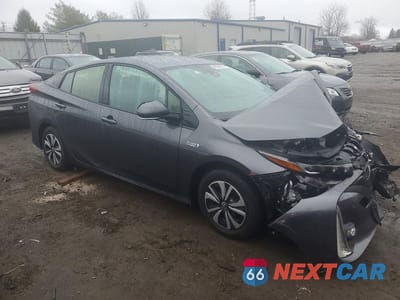 Czwarte zdjęcie samochodu z boku: 2017 TOYOTA PRIUS PRIME ADVANCED VIN:JTDKARFP9H3059251 - miniatura