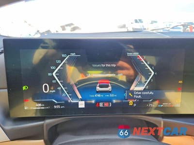 Zdjęcie 9 z 11 samochodu: 2024 BMW 330XI VIN:3MW89FF05R8E04317 - miniatura