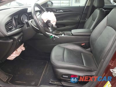 Zdjęcie 7 z 12 samochodu: 2018 BUICK REGAL ESSENCE VIN:W04GR6SX5J1101185 - miniatura