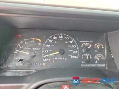 Zdjęcie 9 z 13 samochodu: 1998 CHEVROLET SUBURBAN K1500 VIN:3GNFK16R9WG142830 - miniatura