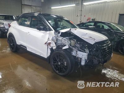 Czwarte zdjęcie samochodu z boku: 2021 NISSAN KICKS SR VIN:3N1CP5DV2ML533555 - miniatura