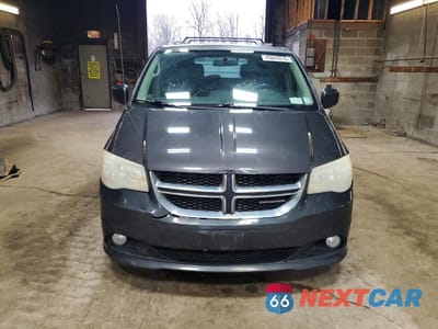 Piąte zdjęcie samochodu w środku: 2011 DODGE GRAND CARAVAN CREW VIN:2D4RN5DG2BR700059 - miniatura