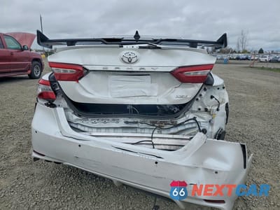 Zdjęcie 6 z 12 samochodu: 2018 TOYOTA CAMRY XSE VIN:4T1B61HK4JU141288 - miniatura