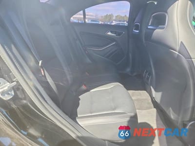 Zdjęcie 10 z 12 samochodu: 2017 MERCEDES-BENZ CLA 250 VIN:WDDSJ4EBXHN427455 - miniatura