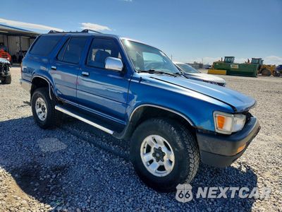 Czwarte zdjęcie samochodu z boku: 1993 TOYOTA 4RUNNER SR5 V6 VIN:JT3VN39W9P0113119 - miniatura