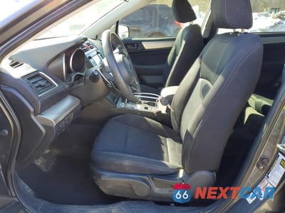 Zdjęcie 7 z 11 samochodu: 2018 SUBARU LEGACY 2.5I VIN:4S3BNAB69J3042720 - miniatura