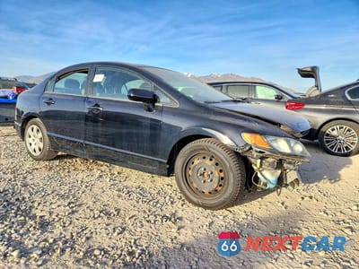 Czwarte zdjęcie samochodu z boku: 2007 HONDA CIVIC LX VIN:1HGFA165X7L054478 - miniatura