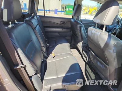 Zdjęcie 11 z 12 samochodu: 2016 HONDA PILOT EXL VIN:5FNYF6H54GB105933 - miniatura