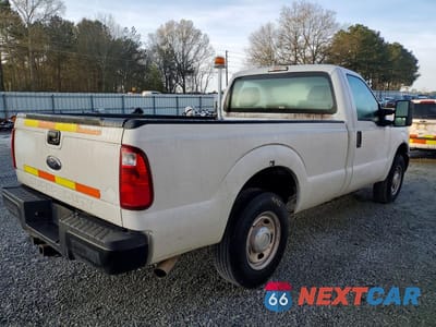 Trzecie zdjęcie samochodu z tyłu: 2013 FORD F250 SUPER DUTY VIN:1FTBF2A61DEB82063 - miniatura
