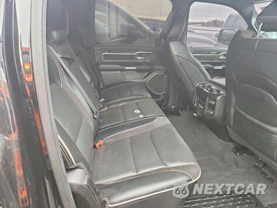 Zdjęcie 10 z 12 samochodu: 2019 RAM 1500 LARAMIE VIN:1C6SRFJT8KN847615 - miniatura