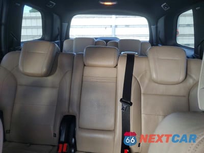 Zdjęcie 10 z 13 samochodu: 2015 MERCEDES-BENZ GL 550 4MATIC VIN:4JGDF7DE6FA483247 - miniatura