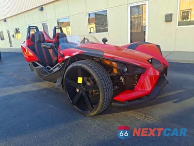 2015 POLS SLINGSHOT RED 57XAAPFA2F5103076 - główne zdjęcie licytacji z USA - miniatura