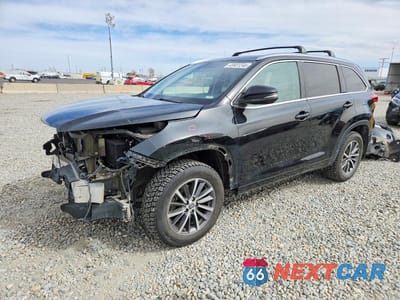 2018 TOYOTA HIGHLANDER XLE 5TDJZRFHXJS548923 - główne zdjęcie licytacji z USA - miniatura