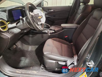 Zdjęcie 7 z 12 samochodu: 2025 CHEVROLET TRAX 1LT VIN:KL77LHEP2SC188142 - miniatura