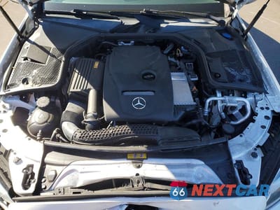 Zdjęcie 11 z 12 samochodu: 2017 MERCEDES-BENZ C 300 VIN:55SWF4JB0HU224946 - miniatura