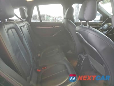 Zdjęcie 11 z 13 samochodu: 2018 BMW X1 XDRIVE28I VIN:WBXHT3C3XJ5K22635 - miniatura