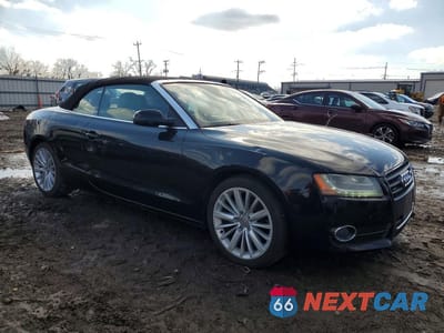 Czwarte zdjęcie samochodu z boku: 2012 AUDI A5 PREMIUM PLUS VIN:WAULFAFH0CN004424 - miniatura
