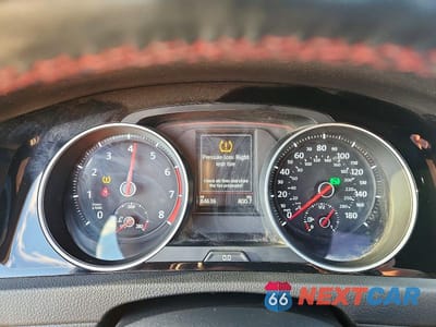 Zdjęcie 9 z 11 samochodu: 2020 VOLKSWAGEN GTI S VIN:3VW6T7AU7LM017100 - miniatura