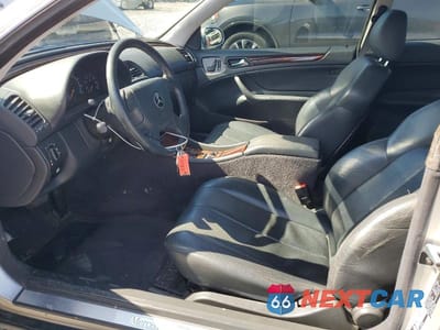 Zdjęcie 7 z 11 samochodu: 1999 MERCEDES-BENZ CLK 320 VIN:WDBLJ65G4XF112244 - miniatura