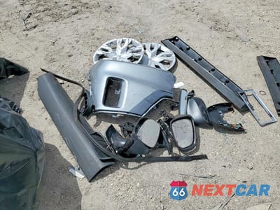 Zdjęcie 12 z 13 samochodu: 2024 TOYOTA COROLLA CROSS L VIN:7MUAAAAG8RV099301 - miniatura