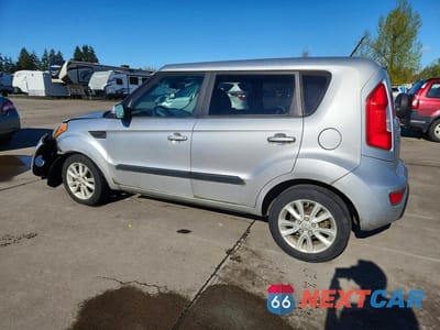 Drugie zdjęcie samochodu z przodu: 2012 KIA SOUL + VIN:KNDJT2A69C7384589 - miniatura