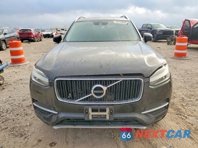 Piąte zdjęcie samochodu w środku: 2016 VOLVO XC90 T6 MOMENTUM VIN:YV4A22PK3G1074273 - miniatura