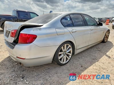 Trzecie zdjęcie samochodu z tyłu: 2011 BMW 535 XI VIN:WBAFU7C58BC869636 - miniatura
