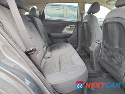 Zdjęcie 11 z 12 samochodu: 2017 KIA NIRO LX VIN:KNDCB3LC1H5104123 - miniatura