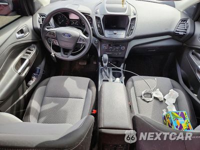 Zdjęcie 8 z 13 samochodu: 2019 FORD ESCAPE SE VIN:1FMCU9GD2KUA68970 - miniatura