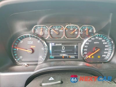 Zdjęcie 9 z 11 samochodu: 2018 CHEVROLET SILVERADO K1500 LT VIN:3GCUKREC0JG117061 - miniatura