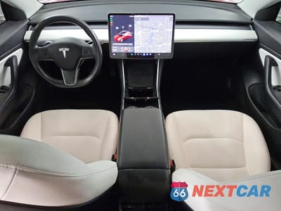 Zdjęcie 8 z 13 samochodu: 2019 TESLA MODEL 3 VIN:5YJ3E1EA4KF413209 - miniatura