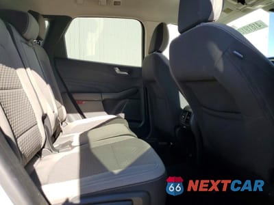 Zdjęcie 11 z 13 samochodu: 2021 FORD ESCAPE SE VIN:1FMCU9G65MUA14390 - miniatura