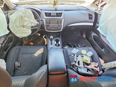 Zdjęcie 8 z 12 samochodu: 2017 NISSAN ALTIMA 2.5 S VIN:1N4AL3AP5HN323215 - miniatura