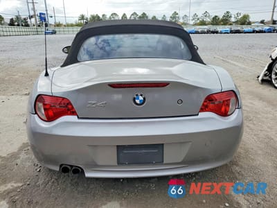 Zdjęcie 6 z 12 samochodu: 2006 BMW Z4 3.0 VIN:4USBU33566LW66447 - miniatura