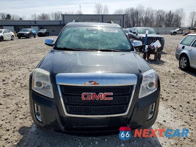 Piąte zdjęcie samochodu w środku: 2013 GMC TERRAIN SLT VIN:2GKFLUE32D6257075 - miniatura