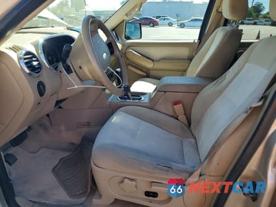 Zdjęcie 7 z 13 samochodu: 2007 FORD EXPLORER XLT VIN:1FMEU73E17UB74359 - miniatura