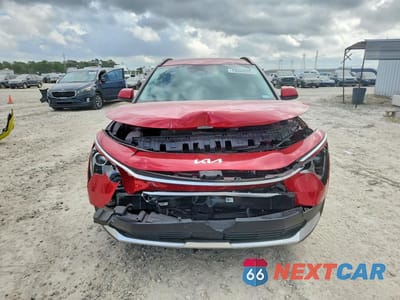 Piąte zdjęcie samochodu w środku: 2024 KIA NIRO EX VIN:KNDCR3LEXR5157546 - miniatura