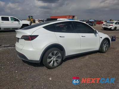 Trzecie zdjęcie samochodu z tyłu: 2022 TESLA MODEL Y VIN:7SAYGAEE7NF521463 - miniatura