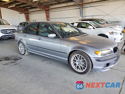 Czwarte zdjęcie samochodu z boku: 2004 BMW 330 I VIN:WBAEV534X4KM05793 - miniatura