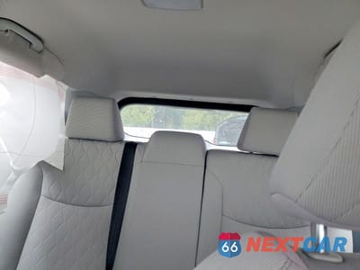 Zdjęcie 10 z 12 samochodu: 2023 TOYOTA COROLLA CROSS L VIN:7MUAAABG7PV046875 - miniatura