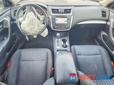 Zdjęcie 8 z 12 samochodu: 2016 NISSAN ALTIMA 2.5 SV VIN:1N4AL3AP4GC142293 - miniatura