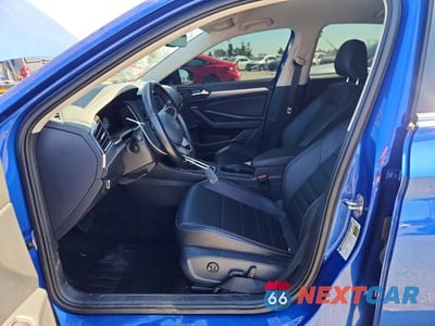 Zdjęcie 7 z 11 samochodu: 2022 VOLKSWAGEN JETTA SE VIN:3VWEM7BUXNM009101 - miniatura