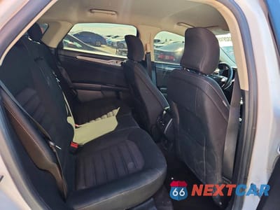 Zdjęcie 10 z 11 samochodu: 2017 FORD FUSION SE VIN:3FA6P0HD1HR312617 - miniatura