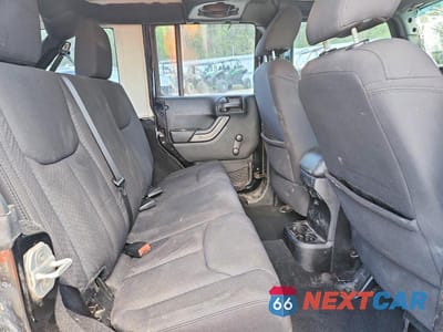 Zdjęcie 11 z 13 samochodu: 2013 JEEP WRANGLER UNLIMITED SPORT VIN:1C4BJWDG9DL545196 - miniatura