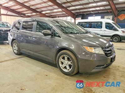 Czwarte zdjęcie samochodu z boku: 2016 HONDA ODYSSEY SE VIN:5FNRL5H31GB083511 - miniatura