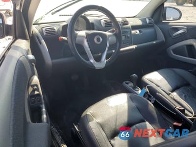 Zdjęcie 8 z 12 samochodu: 2009 SMART FORTWO PURE VIN:WMEEJ31X09K305386 - miniatura