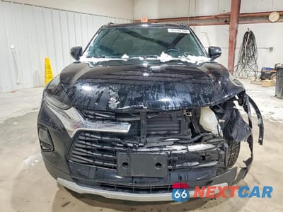 Piąte zdjęcie samochodu w środku: 2020 CHEVROLET BLAZER 2LT VIN:3GNKBCRS8LS723009 - miniatura