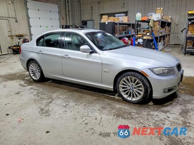 Czwarte zdjęcie samochodu z boku: 2011 BMW 335 XI VIN:WBAPL5C53BA742557 - miniatura