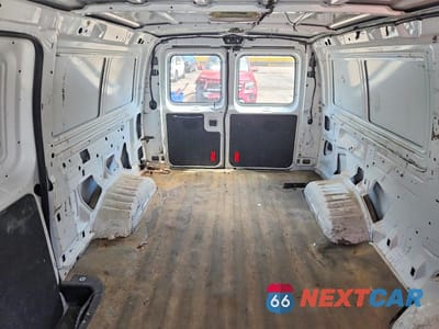 Zdjęcie 10 z 13 samochodu: 2011 FORD ECONOLINE E150 VAN VIN:1FTNE1EW9BDA82459 - miniatura