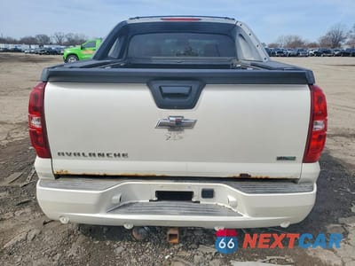 Zdjęcie 6 z 11 samochodu: 2011 CHEVROLET AVALANCHE LTZ VIN:3GNTKGE35BG131482 - miniatura